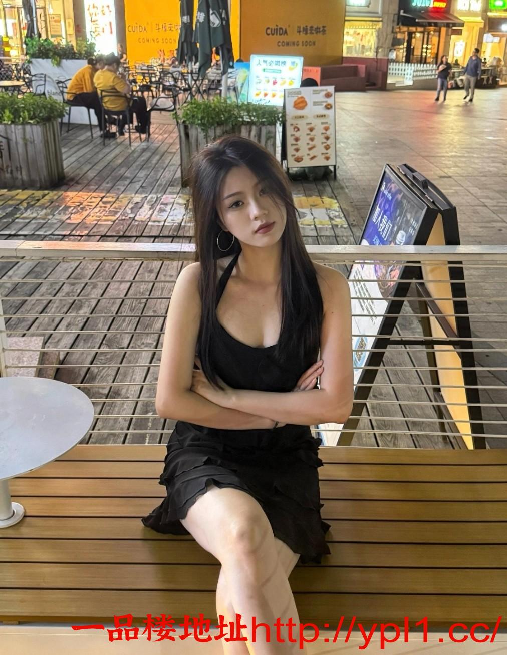 淫荡大长腿口活很棒