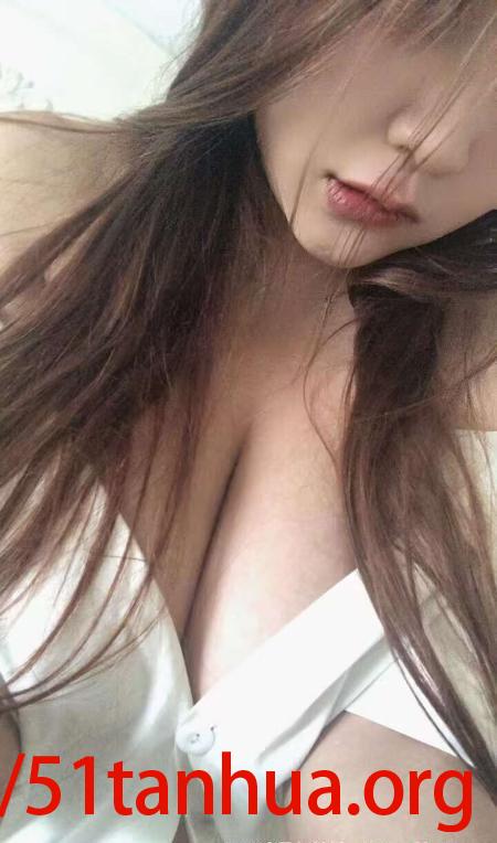 媛媛大胸妹子